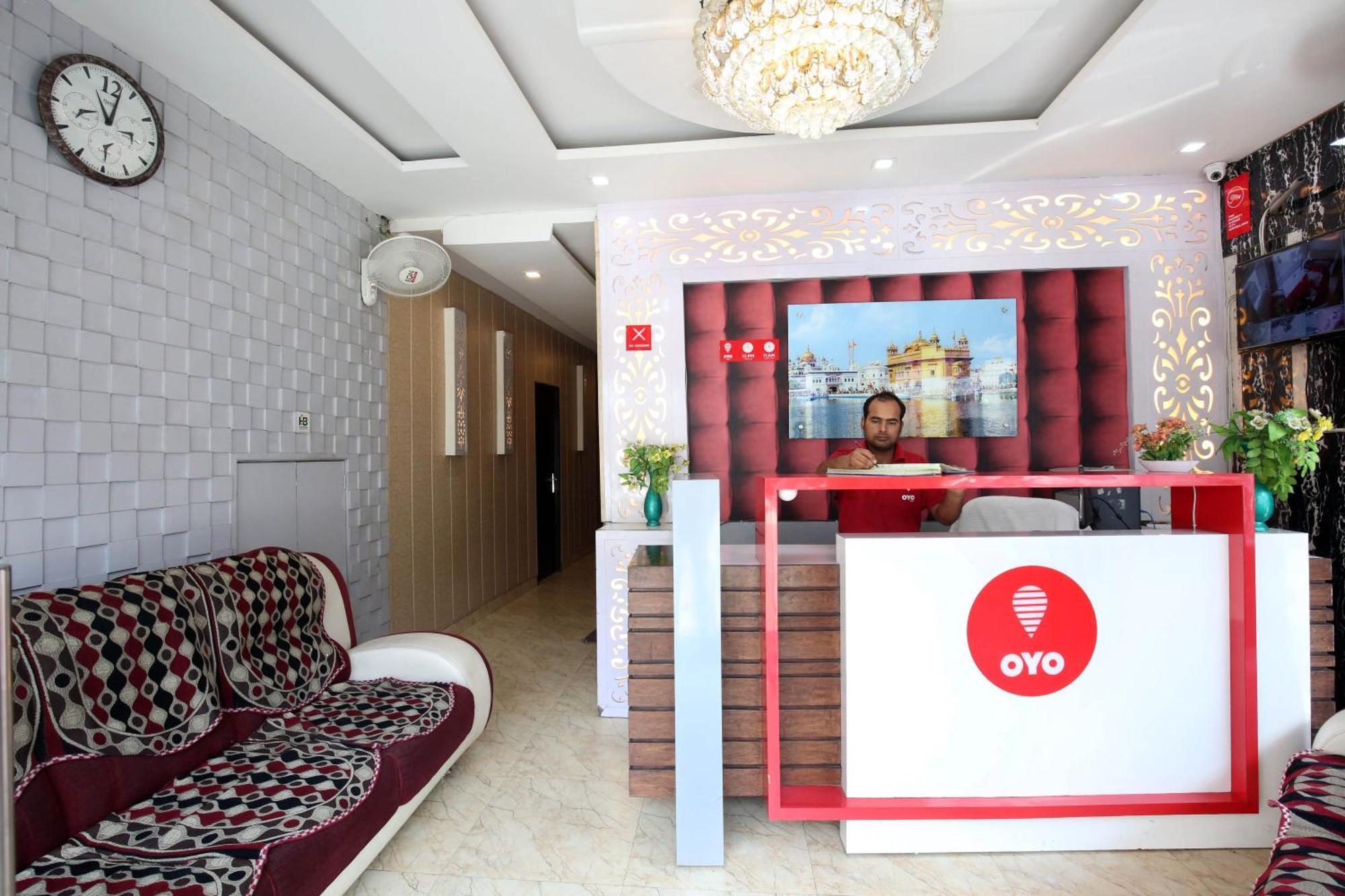 אמריצר Hotel O Rich Inn מראה חיצוני תמונה