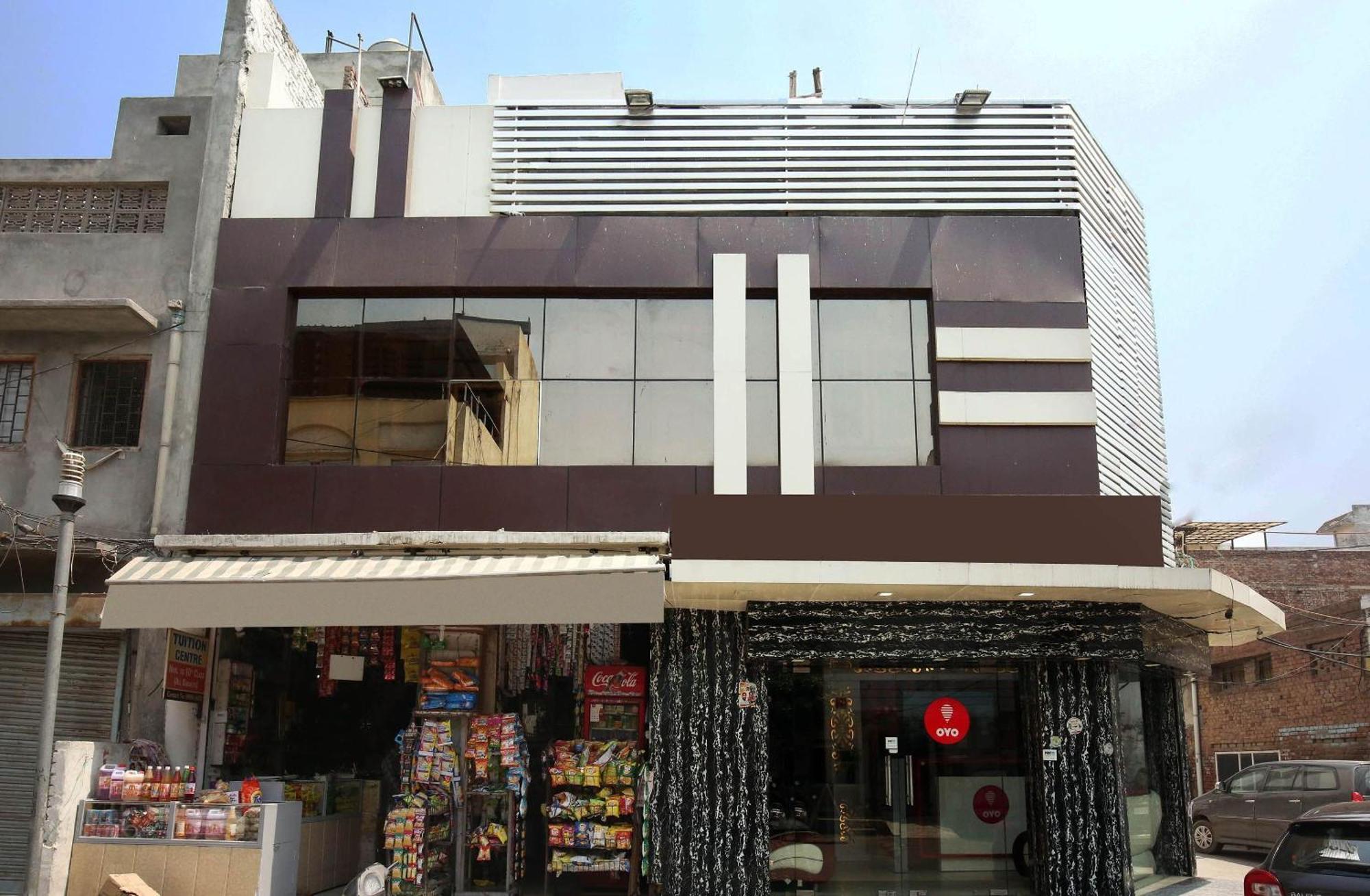 אמריצר Hotel O Rich Inn מראה חיצוני תמונה